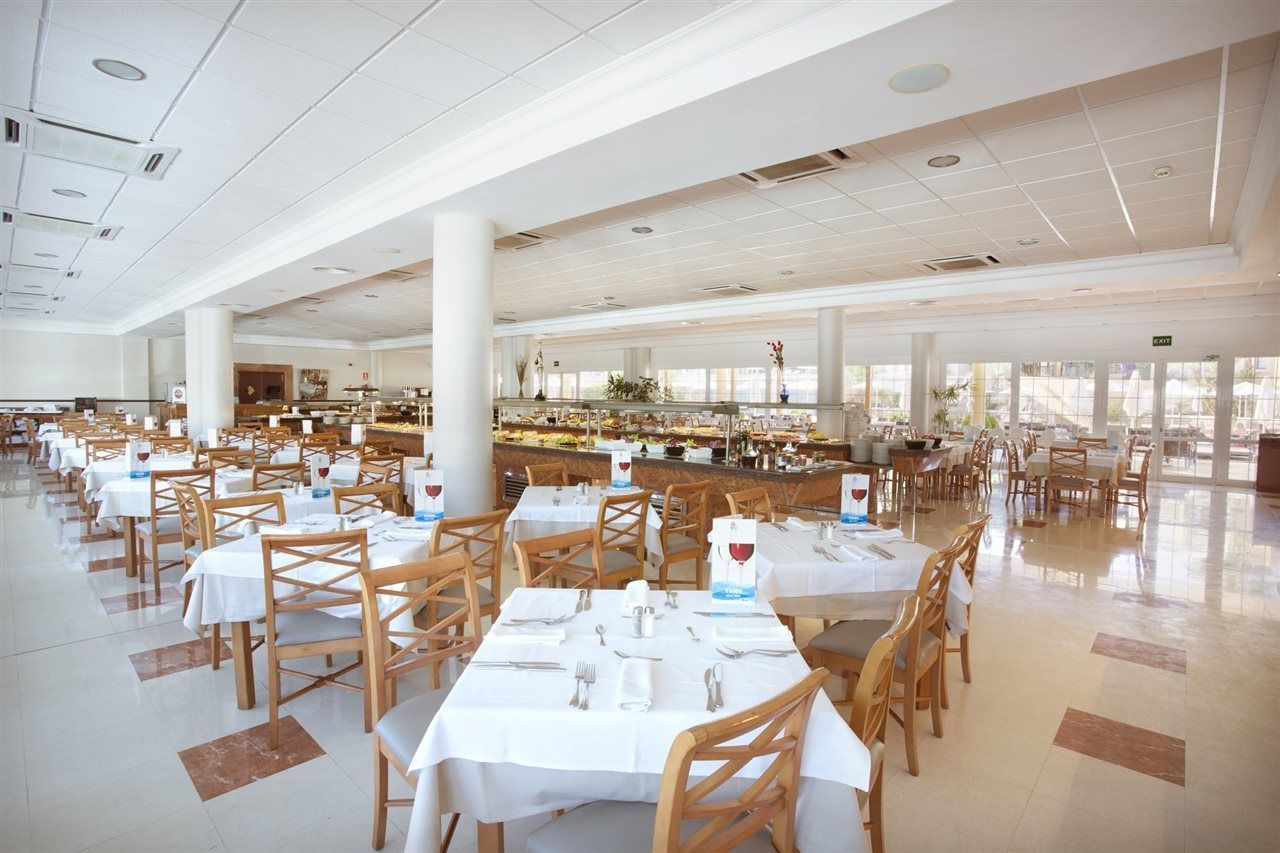 Marsenses Paradise Club Cala en Bosch Esterno foto